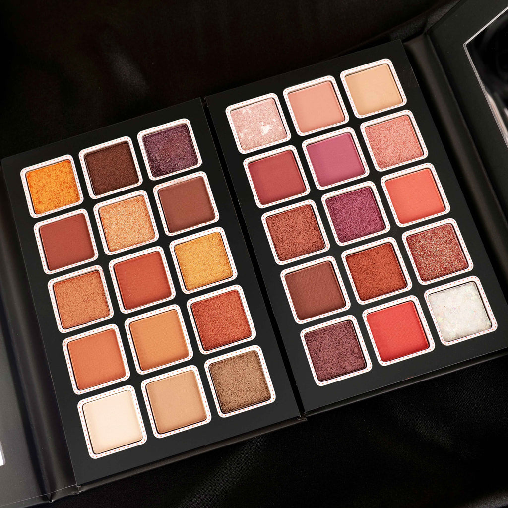 Miss Rose 15 Color Palette Collection